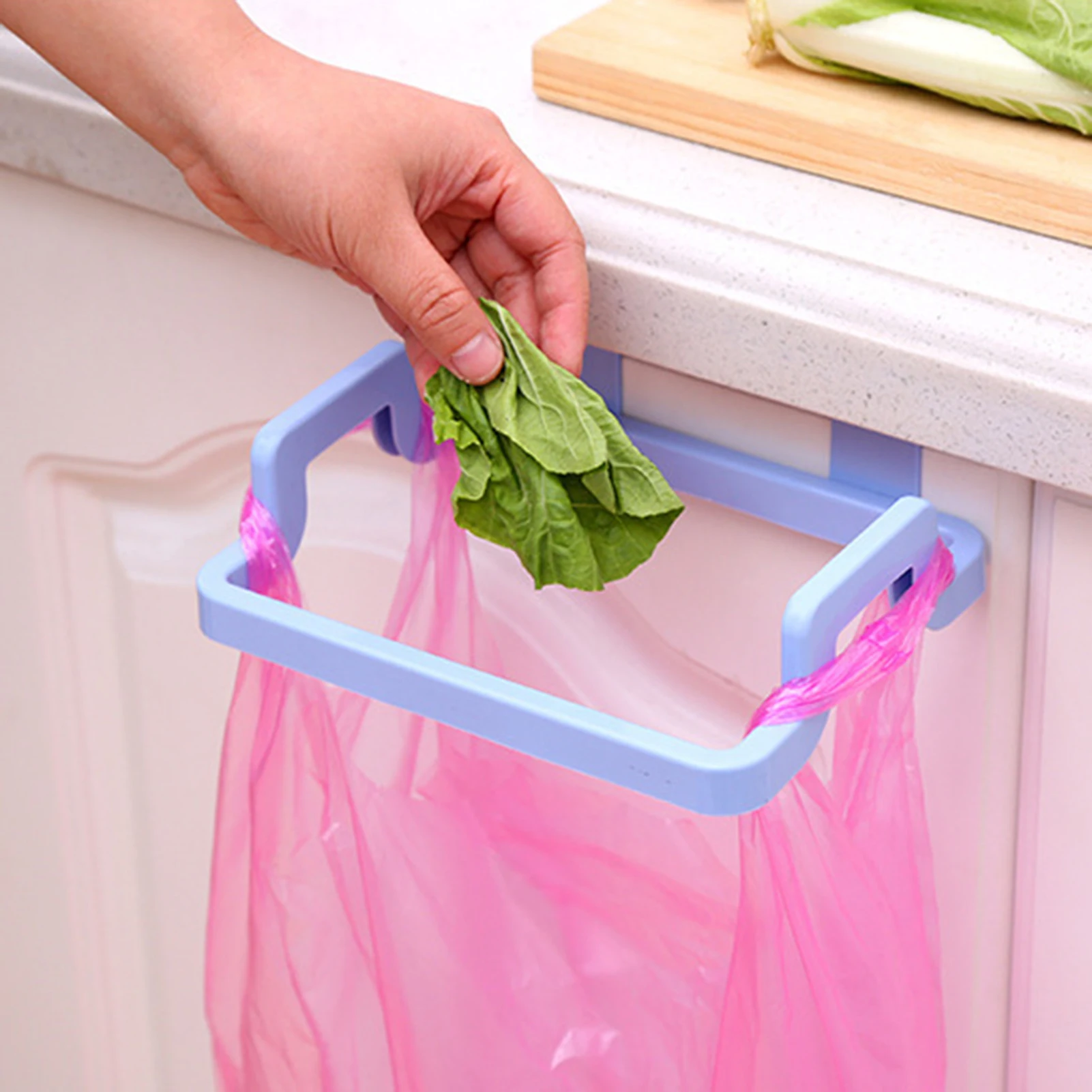 

1pc Kitchen Storage Hook Hanging Cabinet Door Garbage Bag Rack Door Back Trash Bag Storage Rack Practical Kitchen Accessories