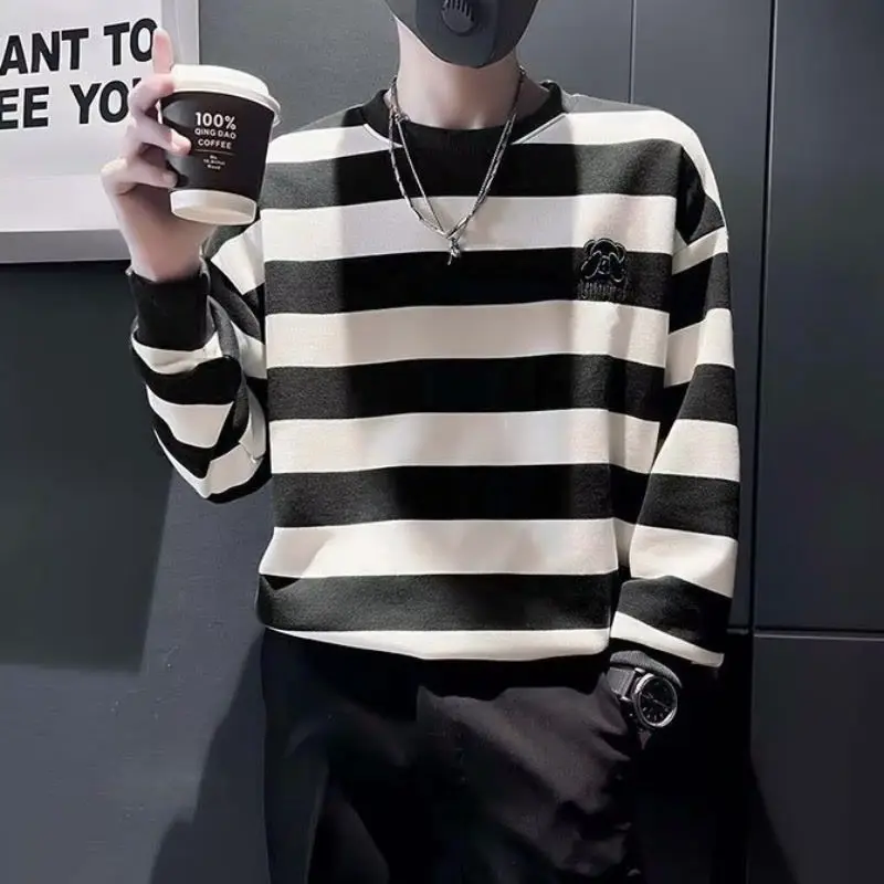 Striped Sweater Men\'s Long Sleeved Spring and Autumn Trendy Casual Ruffian Handsome T-shirt Men\'s Round Neck Pullover Top