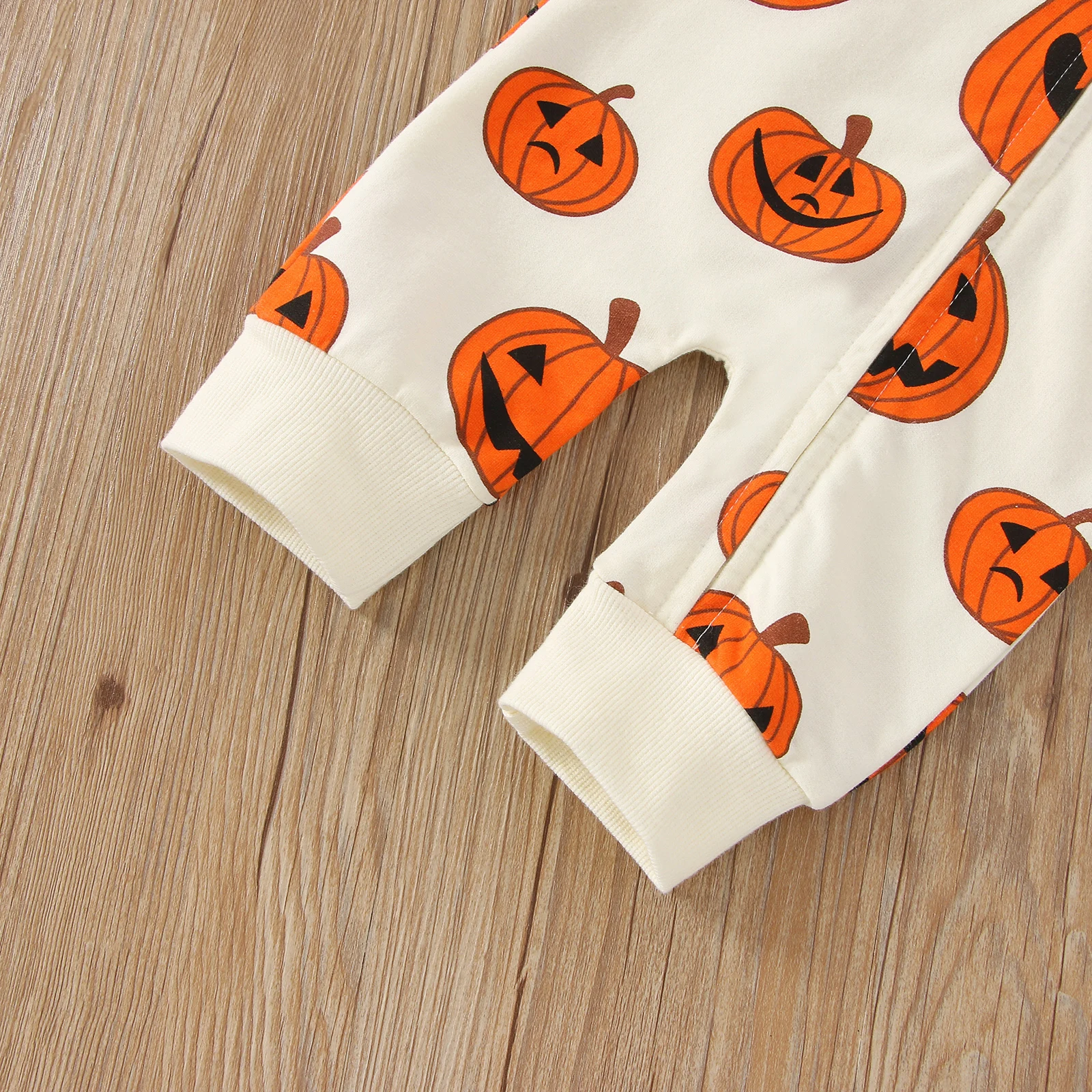 2022-07-05 Lioraitiin 0-24M Newborn Infant Baby Boy Girl Halloween Romper Long Sleeve Zipper Jumpsuit Pumkin Printed Clothing