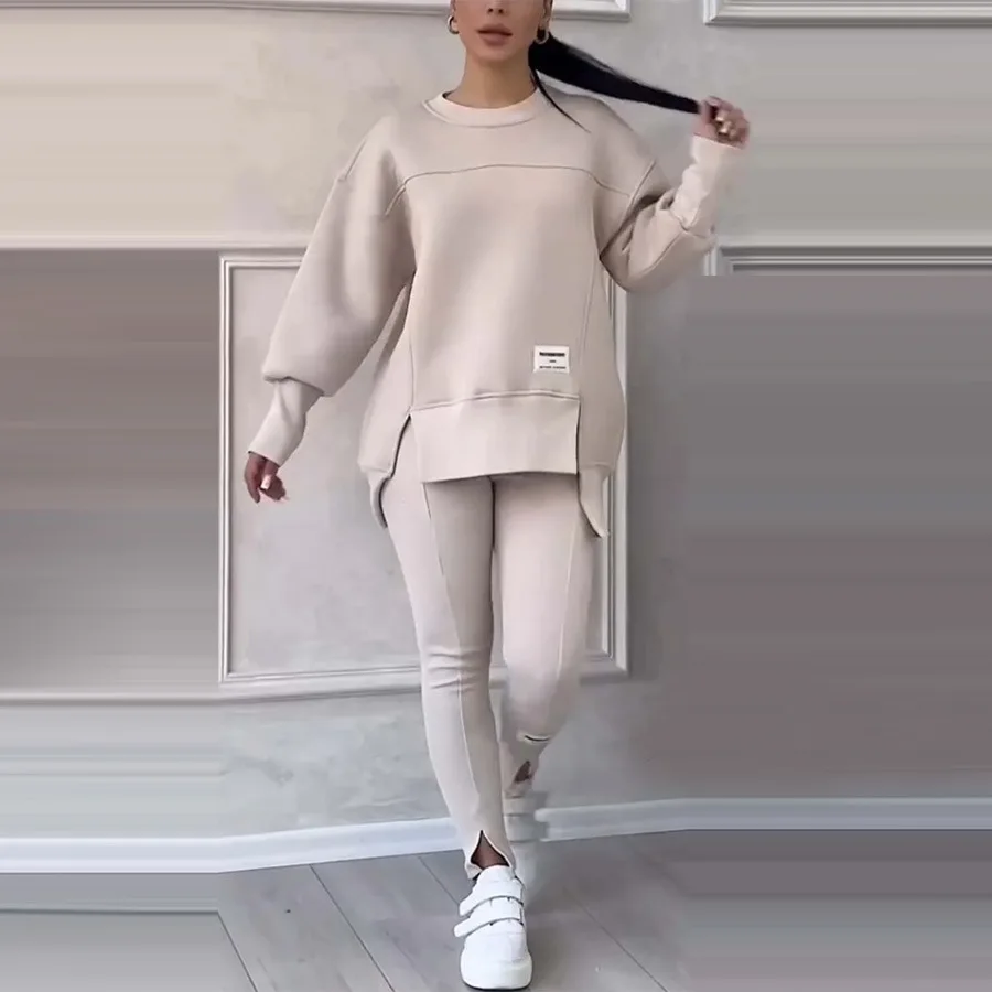 

2025 Autumn New Fashion Casual Printed Sweater + Trousers Set European and American Women's Clothing