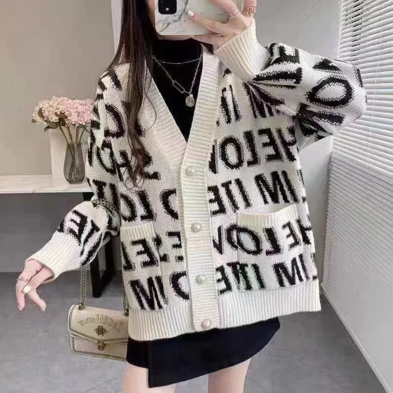 Winter Knitted Letter Cardigan Sweater Coat 2021 New Thickened Cute Cartoon Embroidery V-neck Cardigan Women's Jacket Dropship