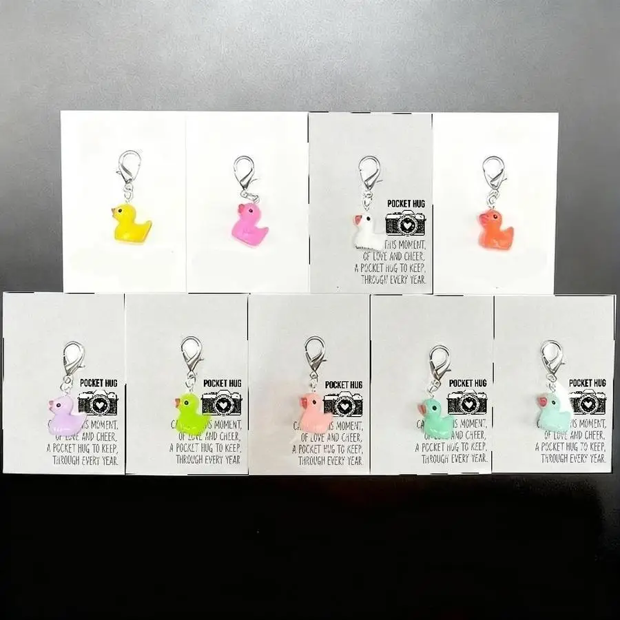 1/5/10/20/50/100pcs Cute Thank You Duck Keychains for Men and Women Durable Metal Backpack Charms with Appreciation Cards, Pocke