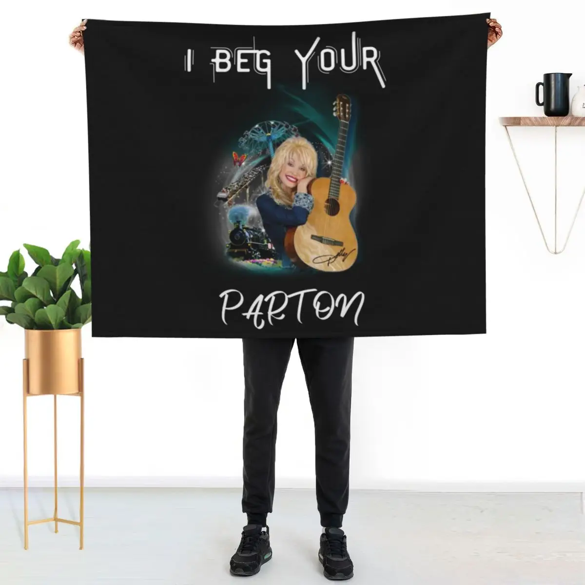 Dolly Vintage, Movie 80s Vintage Shirt Throw Blanket Decoratives Hairys blankets and throws Furrys Camping Plush Blankets