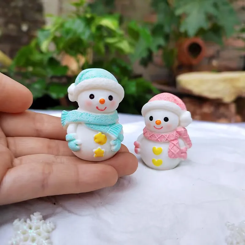 Cartoon Figure Snowman Doll Action Toy Figures Micro-landscape Gardening Decoration Desktop Ornaments