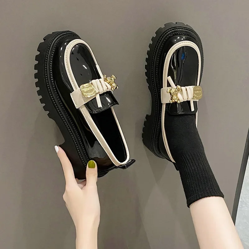 

2024 Autumn New British Style Black Jk Small Leather Shoes Flat Fashion Casual Loafer Women's Shoes