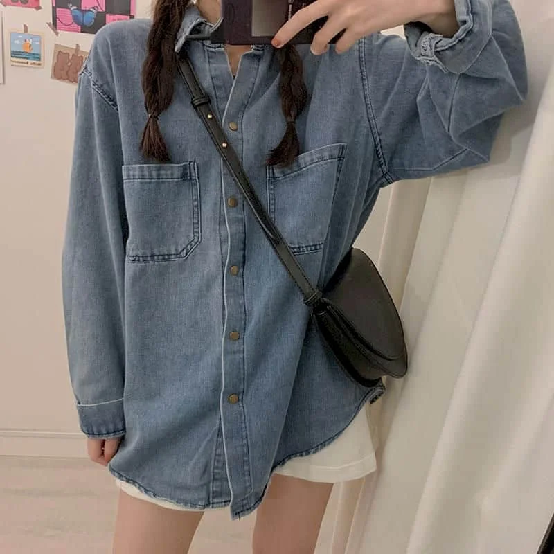 Oversize Denim Shirts and Blouses Women Loose Fit Denim Shirt Long Sleeve Blouses Regular Women Tops Clothes for Women Shirts