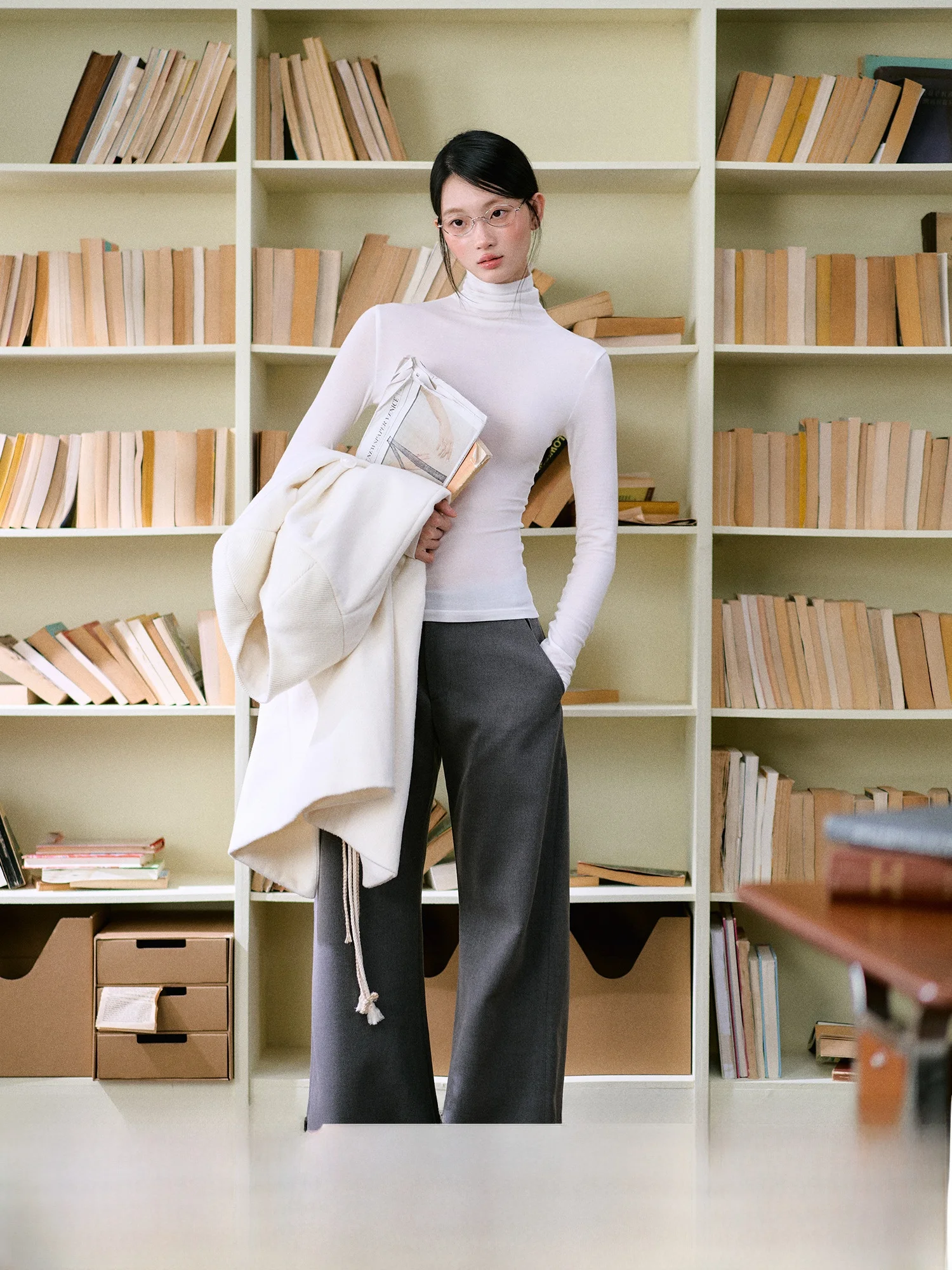 กางเกงขายาวลำลองทรงหลวมผ้าวูลผสมสำหรับผู้หญิง รุ่น Knife ape ช่วยให้ดูผอมลง สวมใส่สบายในฤดูหนาว ทรงตรง