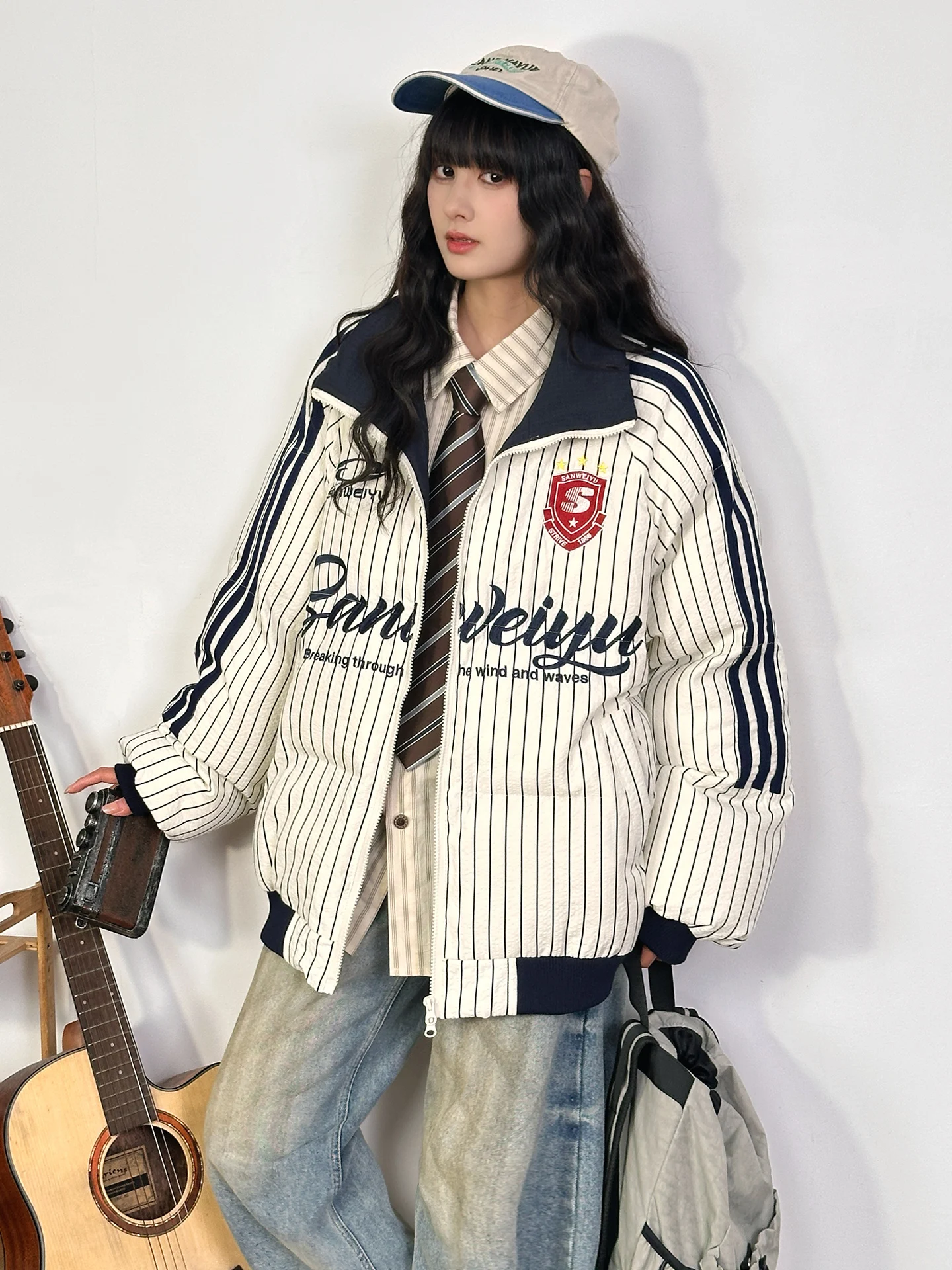 

Original American Embroidery Sport Cotton Jaet Women Winter Thiened Striped Bread Sle Cotton Coat Loose Fit Streetwear