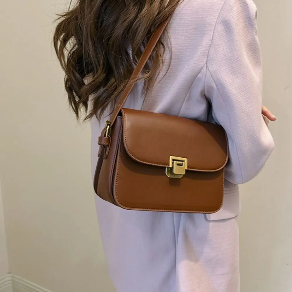 الكورية خمر مشبك حقيبة كتف بلون الترفيه حقيبة مربعة صغيرة بولي Leather الجلود Cuasal المرأة الإبط حقيبة Shoping