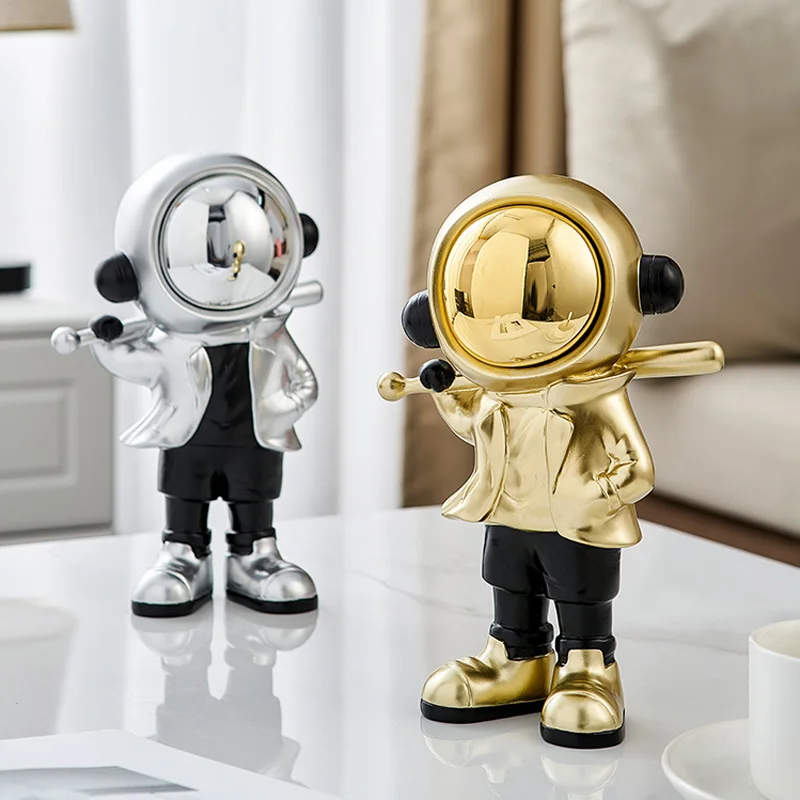 Creative Cute Baseball Player Astronaut Statue, Resin Golden Electroplated Astronaut Figurines, Stylish Birthday Gift for Boy