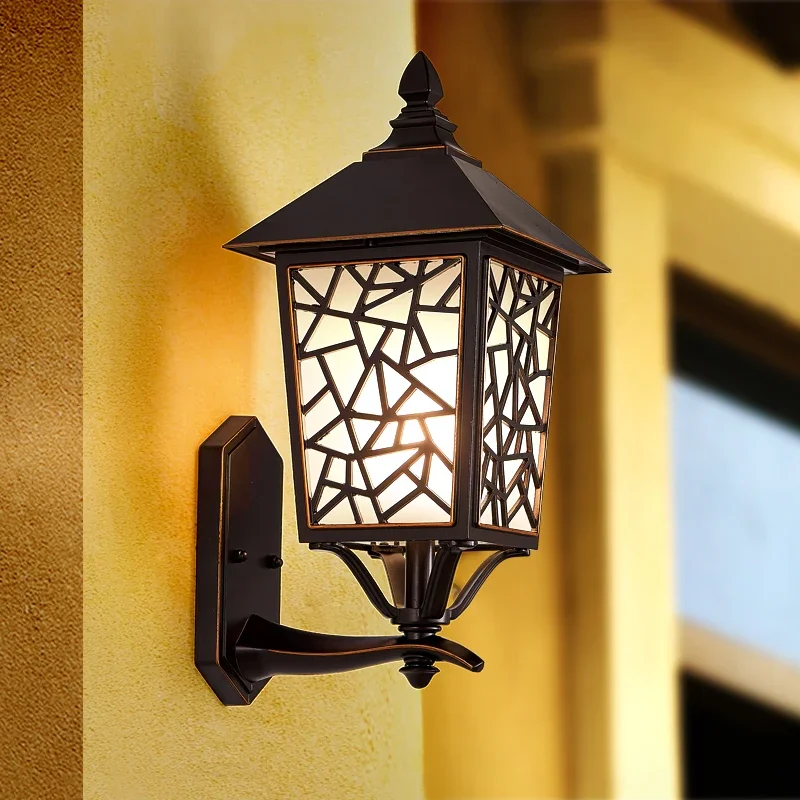 Outdoor wall lamp waterproof super bright modern simple outdoor courtyard lamp villa gate corridor balcony wall lamp