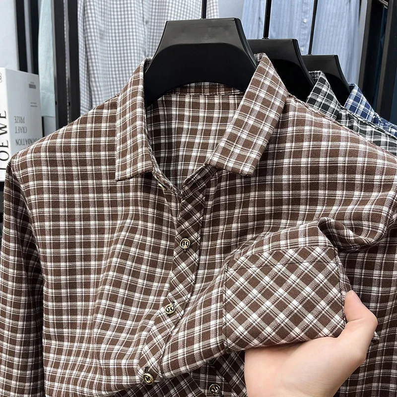 Mens Plaid Pattern Long Sleeve Button Down Shirts Casual Tops Breathable Lightweight with Chest Pocket for Men