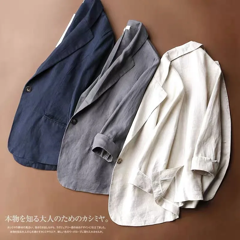 เสื้อสูทผู้หญิงทรงสั้นแบบใหม่สำหรับฤดูใบไม้ผลิ รุ่นบาง สไตล์เกาหลี ทรงเข้ารูป แขนเจ็ดส่วน แมทช์ได้กับทุกชุด