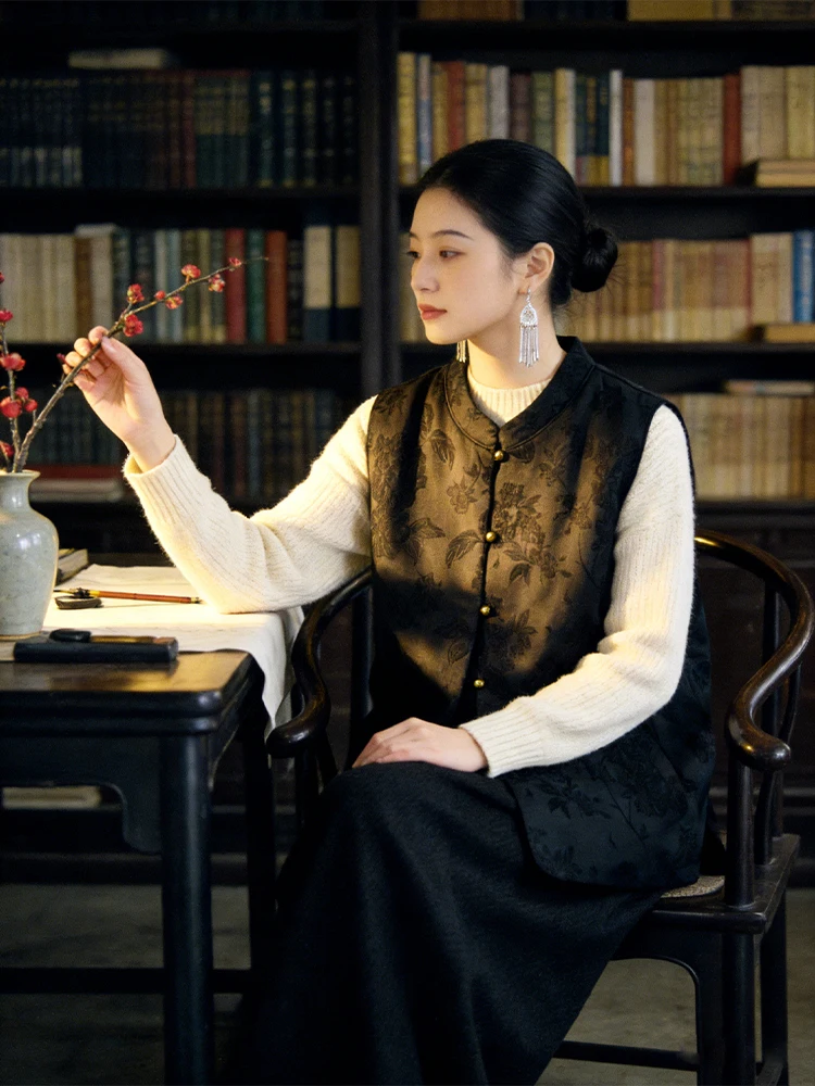 

Новая весенняя коллекция 2026: Женский жилет-жакет из двухслойного хлопка и льна с вышивкой, оригинальный дизайн, в китайском стиле