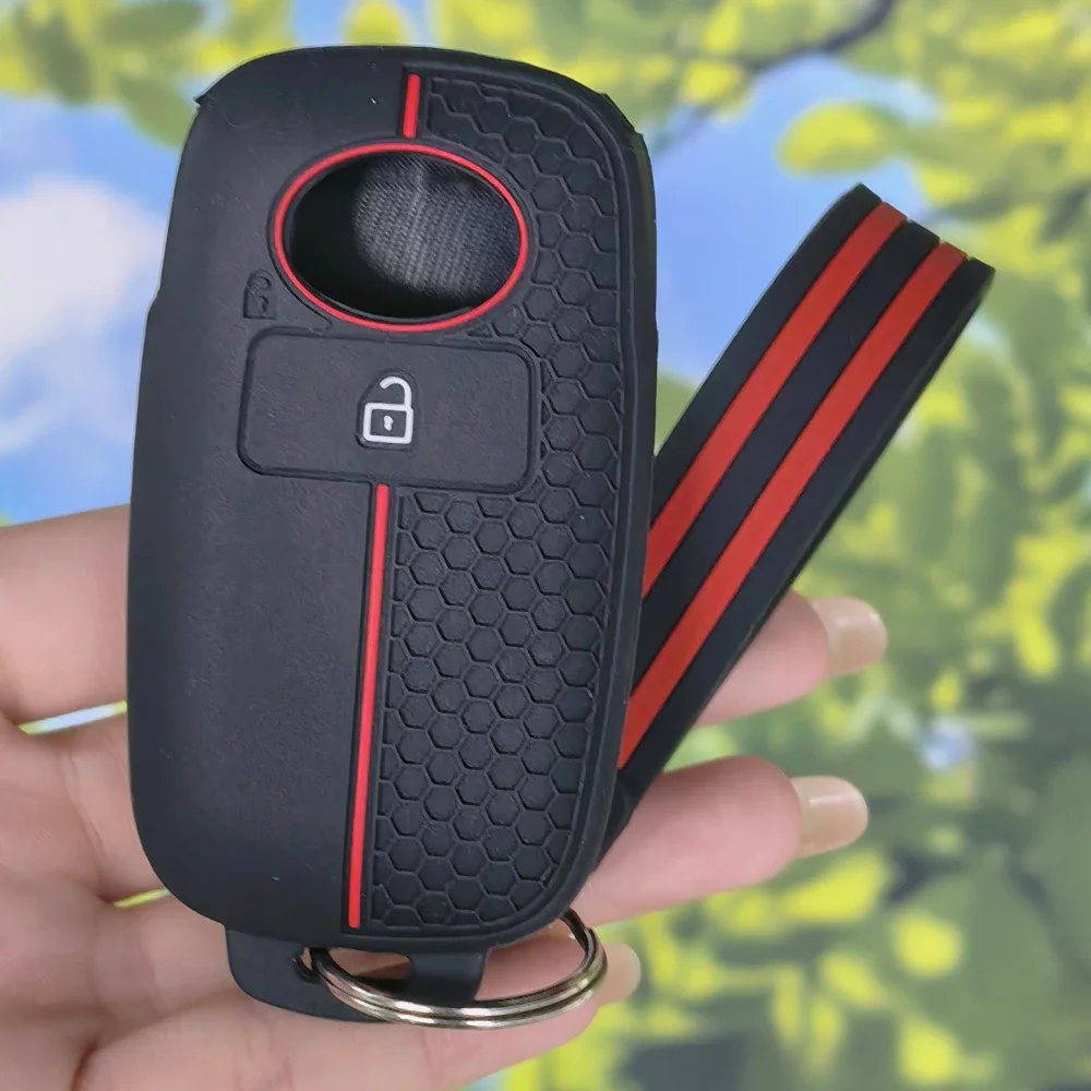 Stylish Honeycomb Sport‑Stripe Fob Shell With Keychain For Toyota RAIZE Daihatsu Rocky 2‑Button Flip Silicone Key Cover