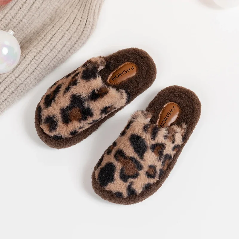 

2025 Winter New Kids Fashion Casual Slipper Chic Leopard Trendy Girls Warm Shoes Suede Soft Bottom Children Plush Shoes Non-slip