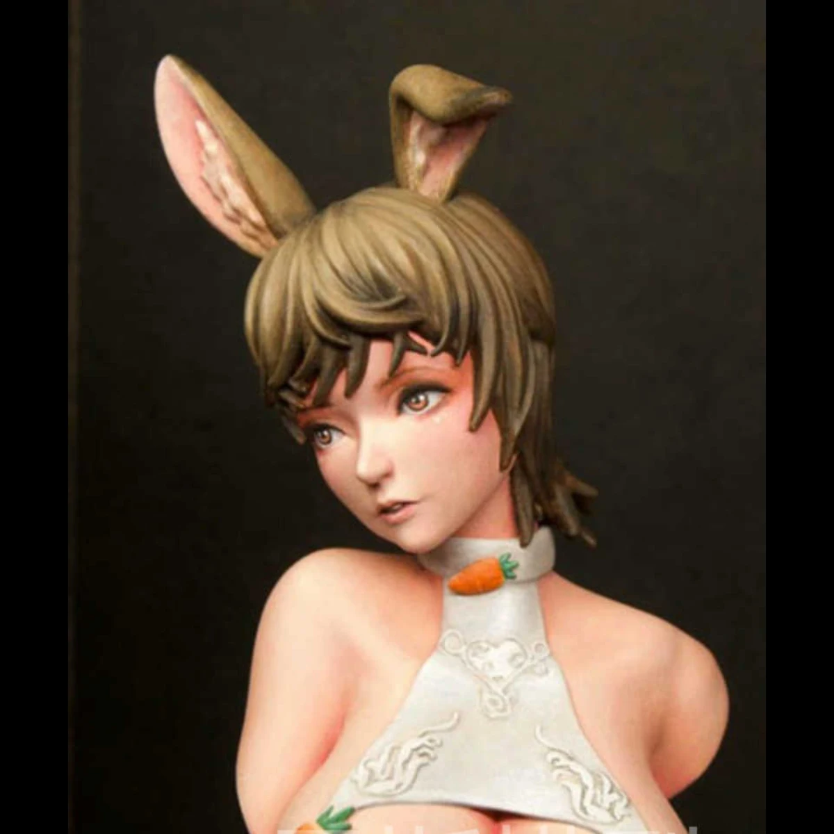 95MM Resin unpainted model Kit, Bust Cute Bunny, unassembled and unpainted GK, 1124C