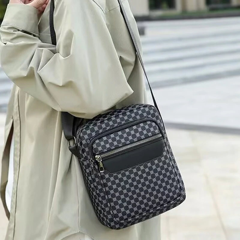 حقيبة كتف واحدة ملونة مدمجة للرجال والنساء، مناسبة للسفر والتصوير الفوتوغرافي، حقيبة صغيرة من البولي يوريثان