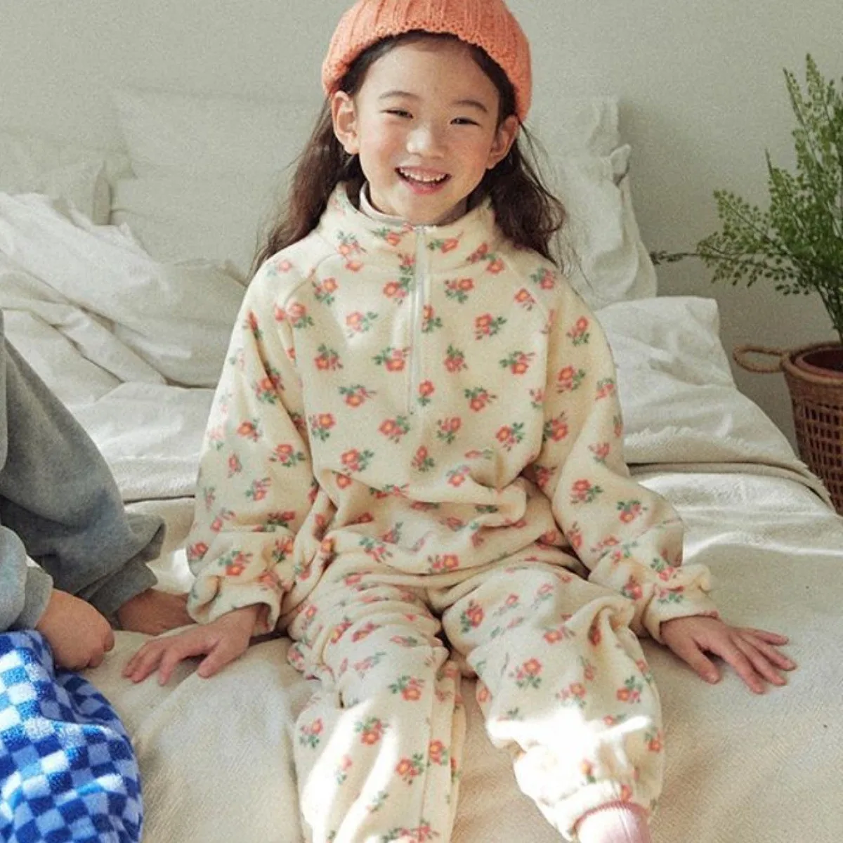 Girls 2025 Fleece Set New Winter Floral Print Long-Sleeve Stand Collar Top & Pants Korean Fashion Two-Piece Outfit