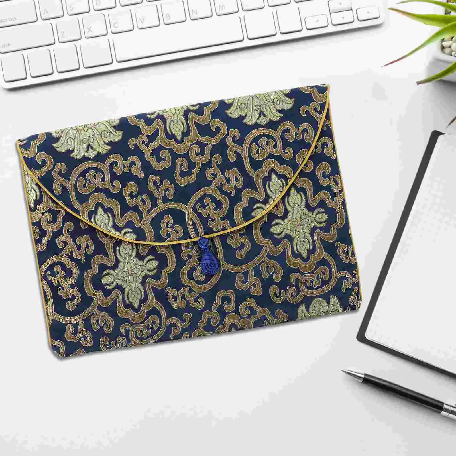 Buddhist Scriptures Pouch Brocade Bag Buddhist Jewelry Pouch Delicate Small Gift Storage Pouch Retro Scripture Bag Double-layer