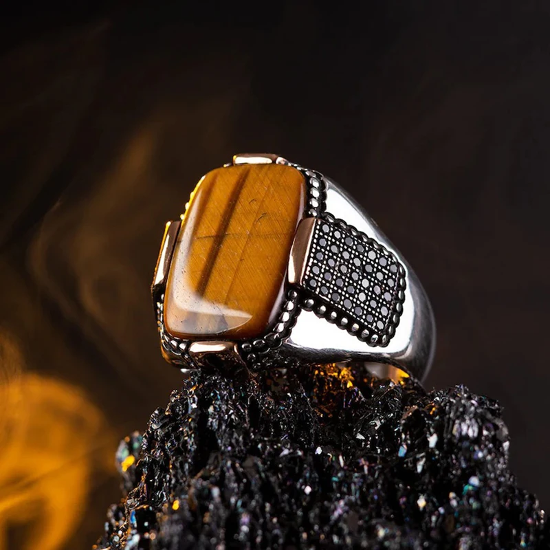 2023 New European-American Personality Retro Two-Color Men's Ring Tiger Eye Stone Ring Jewelry