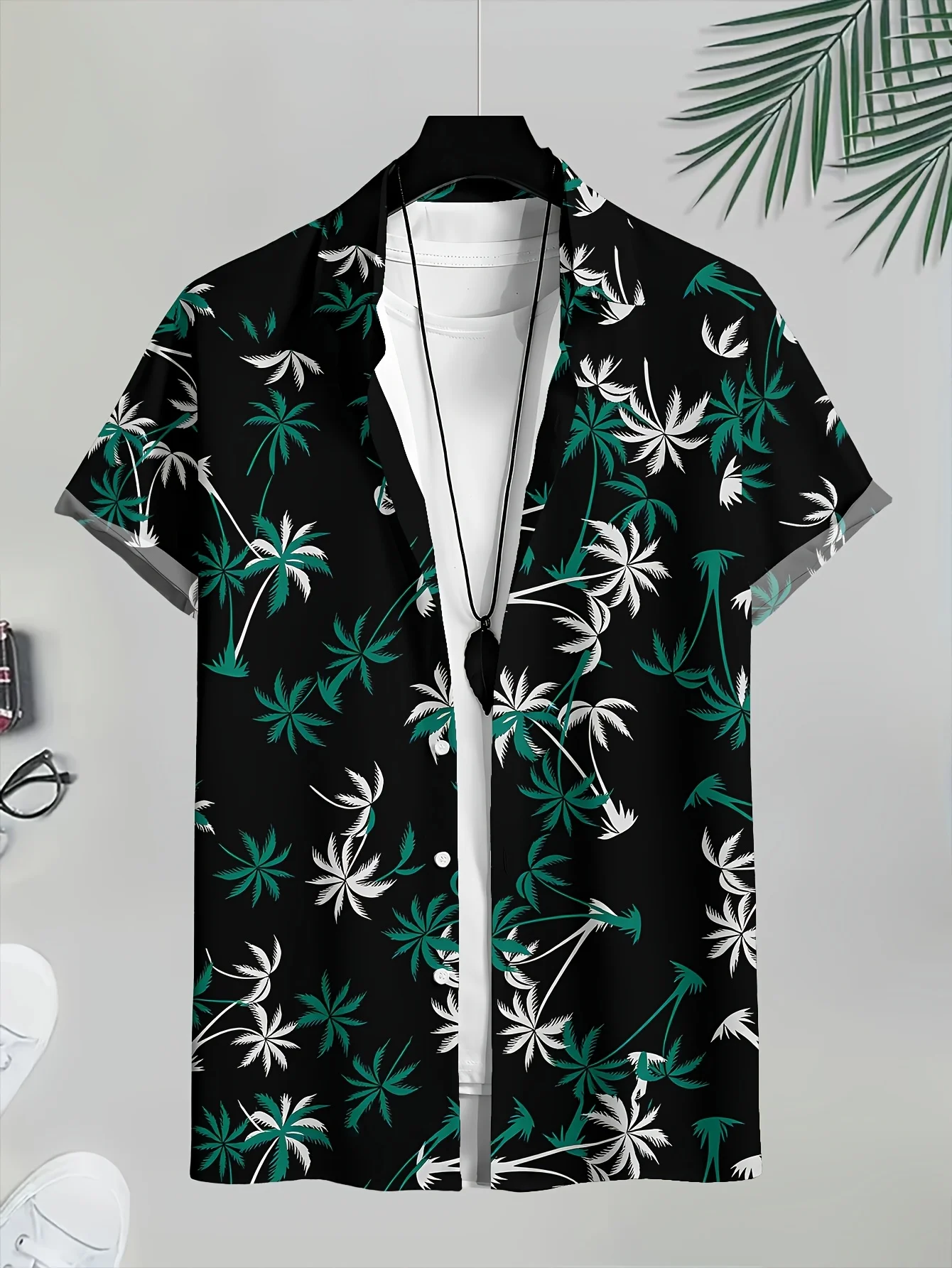 Men Hawaiian Short Sleeve Shirt Black Base Green White Palm Tree Camp Collar Vacation Tops