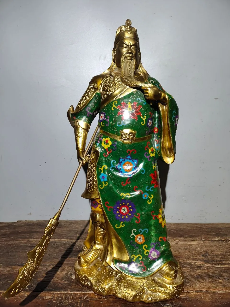 

23"Tibetan Temple Collection Old Bronze Cloisonne Enamel Dragon pattern Guan Yu sangharama Bodhisattva Buddha Worship Hall