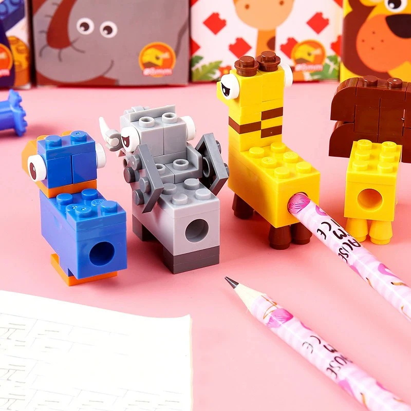 1p Building Blocks Pencil Sharpener Cartoon Plastic Children's Home Office And School Supplies Student Stationery Random Supply