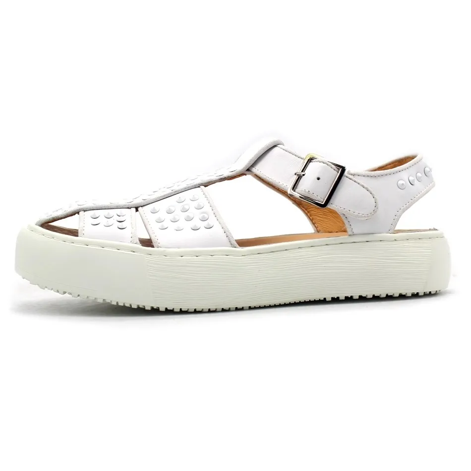 

Мужские сандалии на плоской подошве, новые летние кожаные сандалии с заклепками на толстой подошве, увеличивающие размер, повседневная мужская обувь большого размера с игольной пряжкой