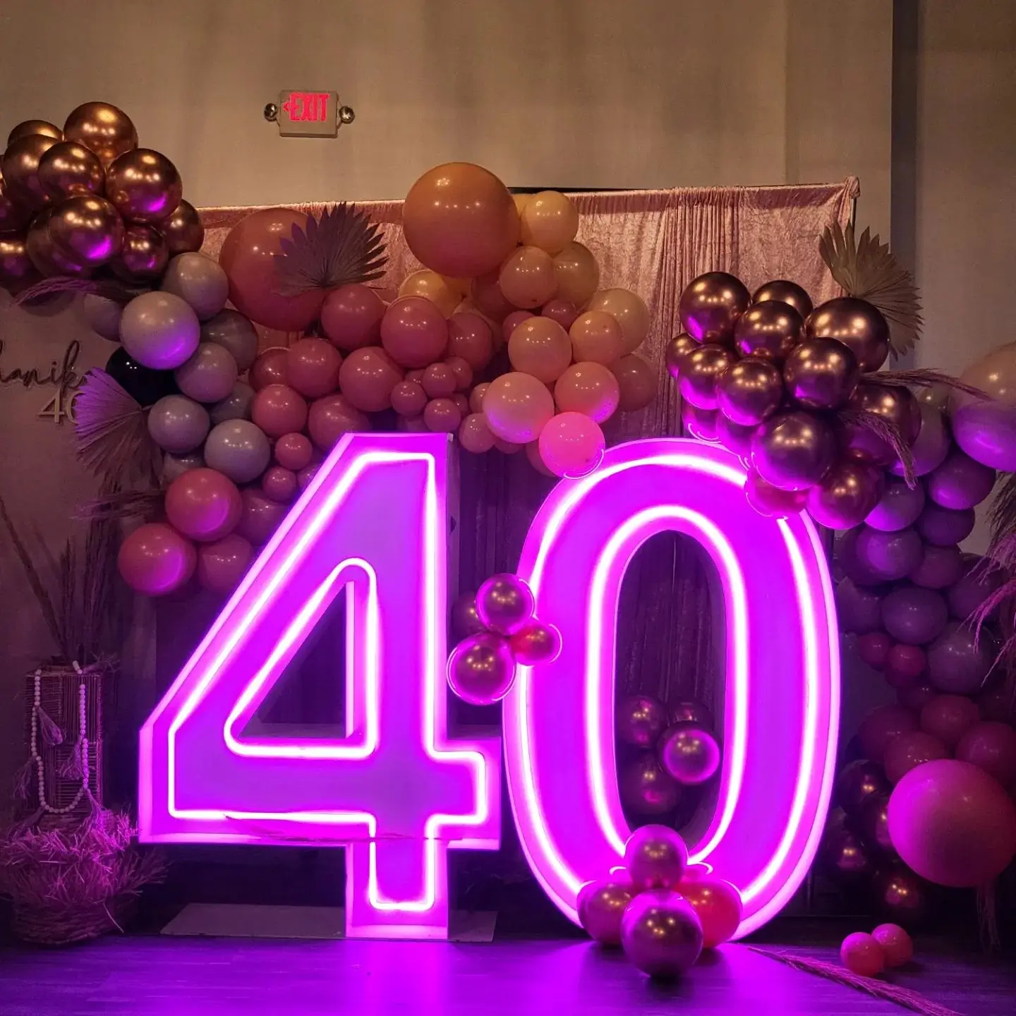 Light Emitting Diode Outdoor Neon Metal RGB Giant Large 3ft 4ft Big Bright Marquee Alphabet Signs Bar Birthday Party