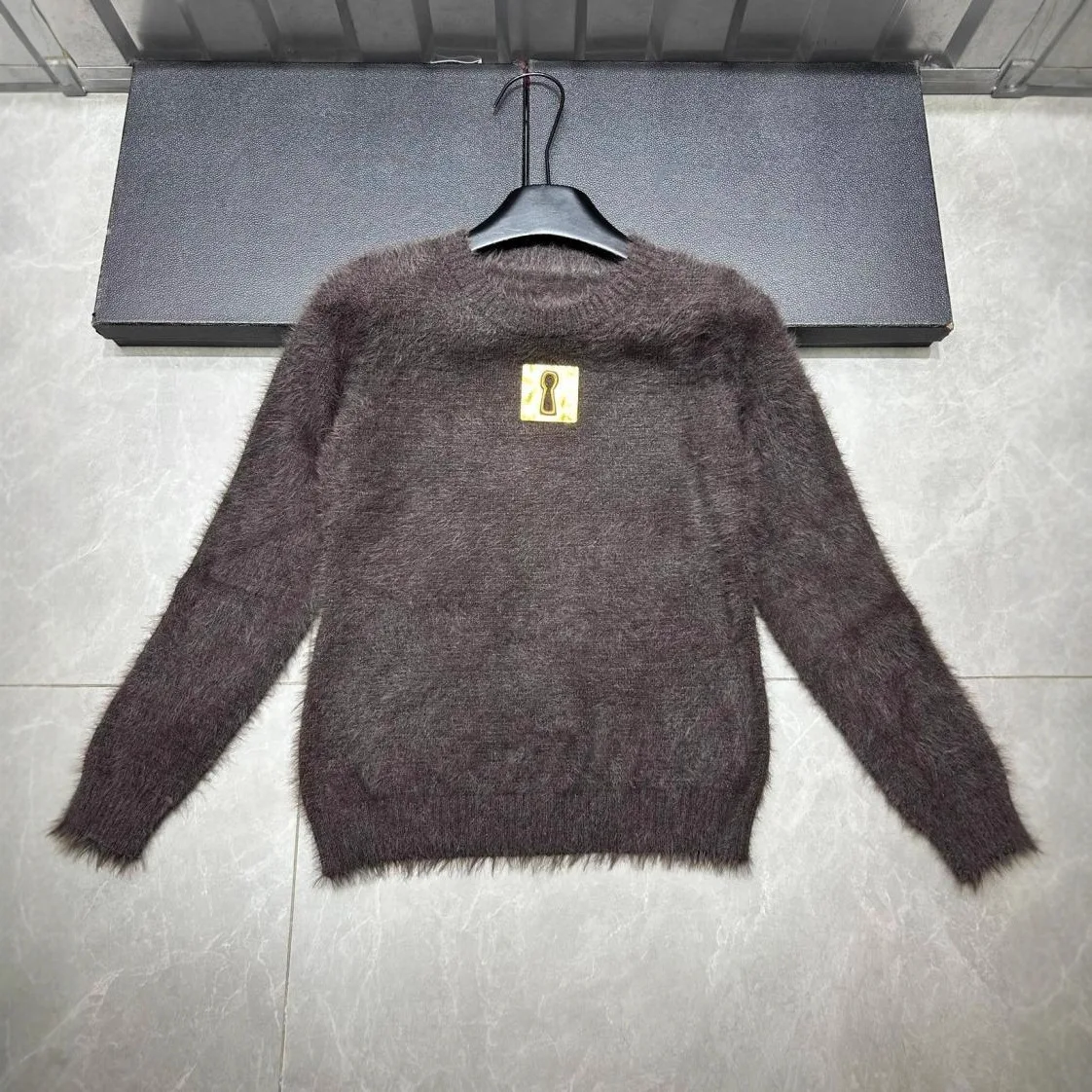 Unique Design Sweater for Women Autumn and Winter Inner Wear Round Neck Knitted Base Shirt Mink Velvet Warm Furry Sweater Jumper