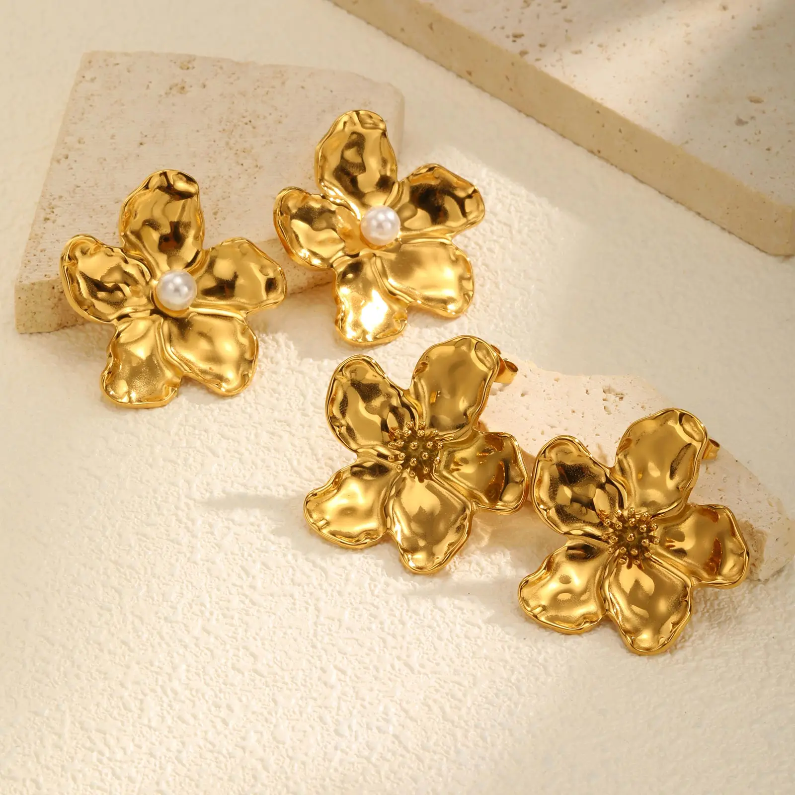 

Exaggerated Imitation Pearl Flower Stud Earrings for Women,Gold Color Stainless Steel Earrings,Party Jewelry Mother's Day Gift