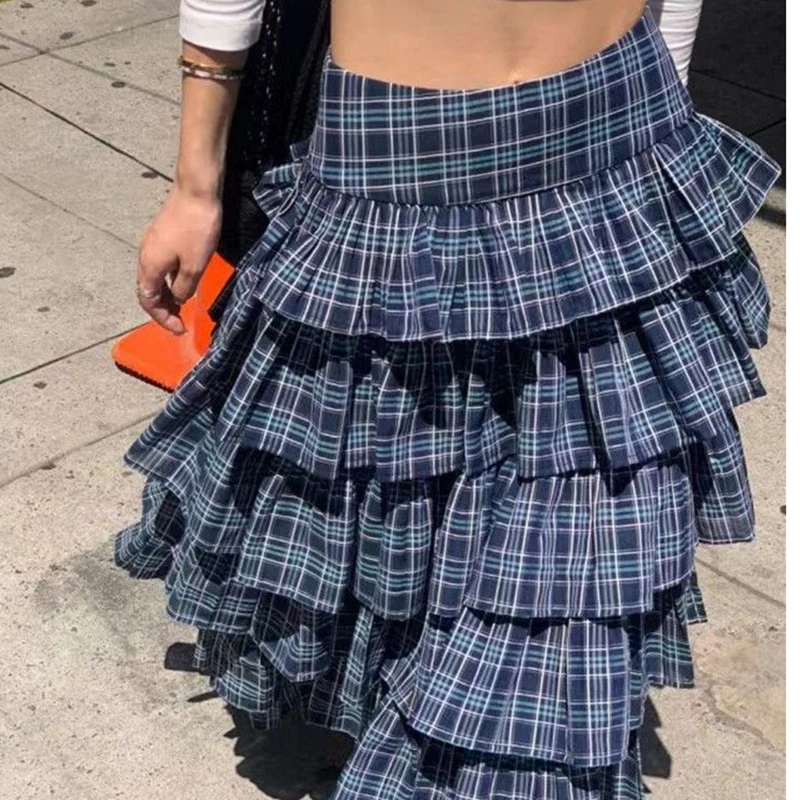 Set Women's Spring 2024 New Retro Sweet and Spicy Checkered Tank Top High Waist Slim Spliced Long Skirt