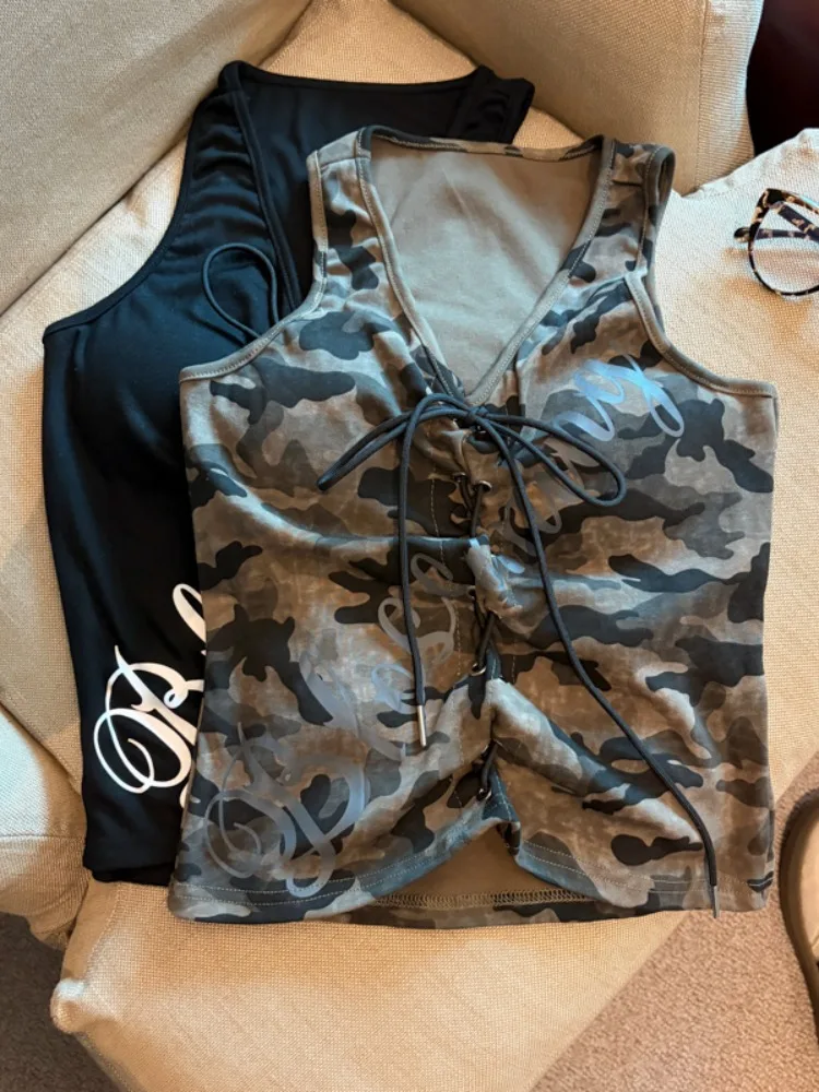 

Slim Fit Camouflage Print V-Neck Sleeveless Women's Vest Fashionable Belted Top City Walk Skin-Friendly Breathable Summer Wear