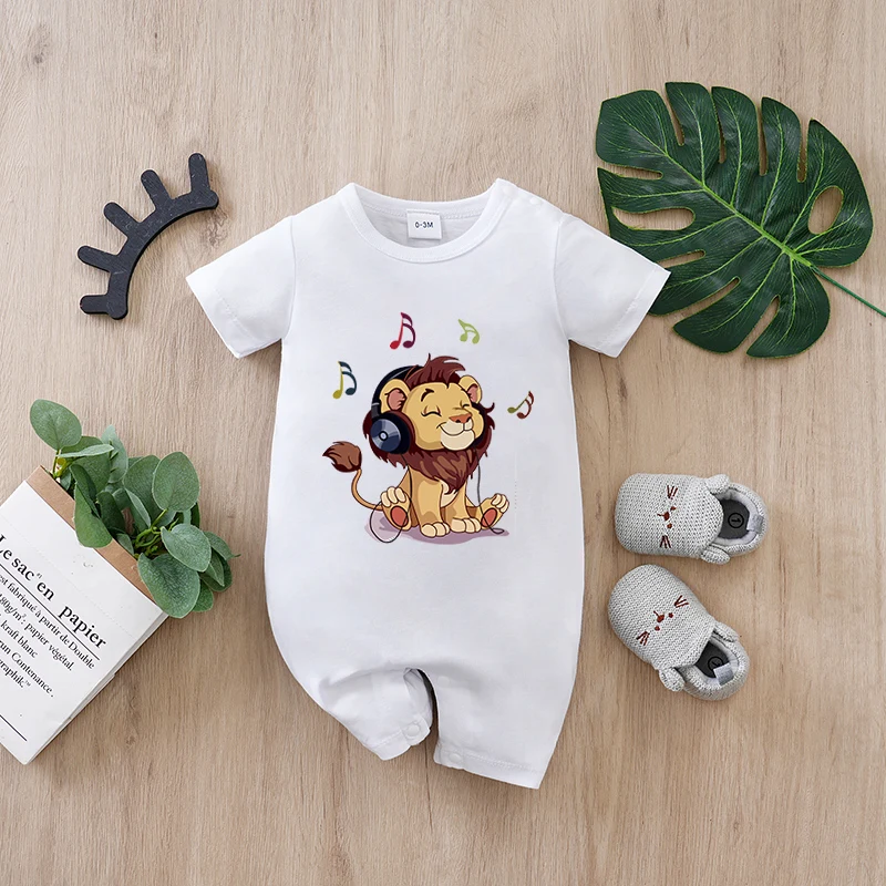 

Летняя белая футболка для новорожденных, боди с круглым вырезом и музыкальным львом, из чистого хлопка, мягкая и удобная, подходит для активного отдыха.