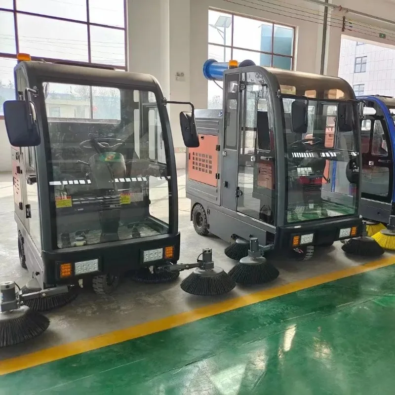 New Factory Inner Road Industrial Ride-on Sweeping Machine Commercial Riding Floor Sweeper