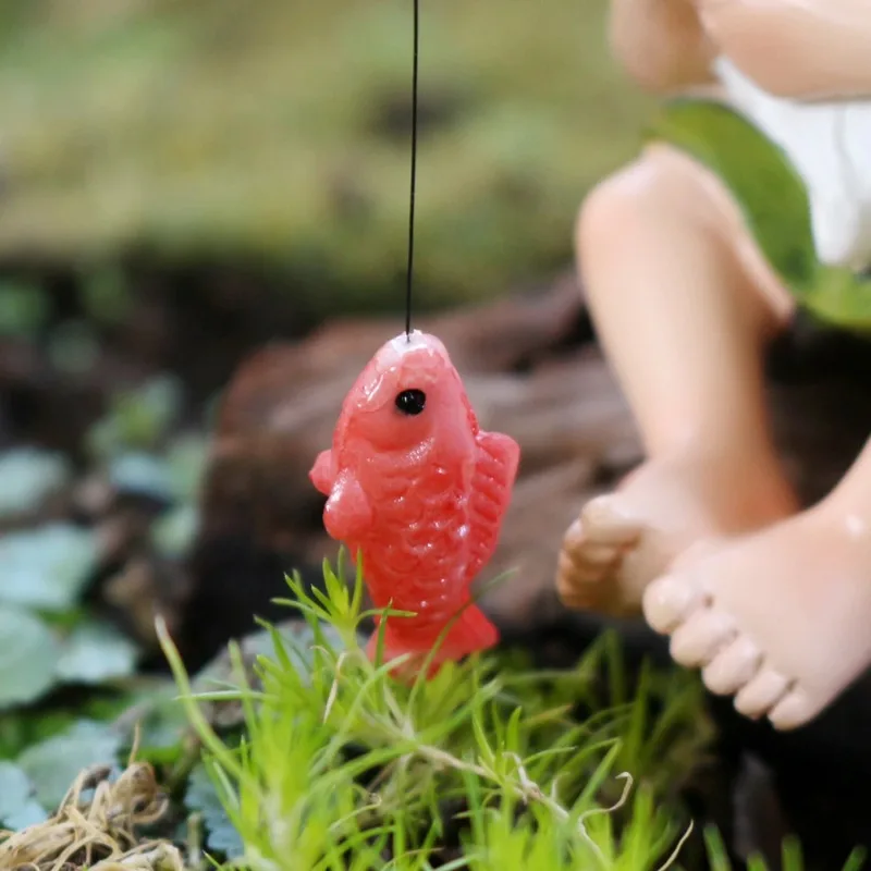 Creative Green Hat Dwarf Fishing Garden Decor, Saint Patrick's Day Resin Figurine for Outdoor Lawn Ornament