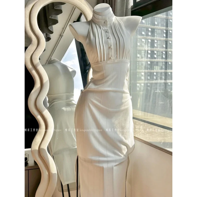 2025 New Frieren At The Funeral Cosplay Costumi di Halloween per le donne Abito elastico in maglia bianca sexy felce