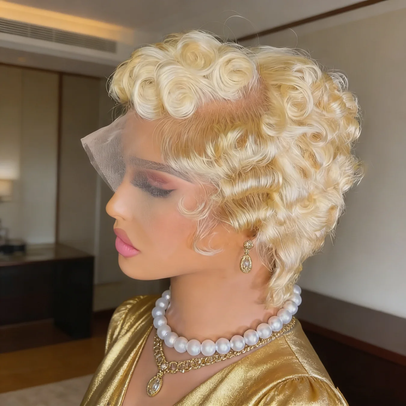 

Парик-пикси с кружевной волной 13x4, 100% натуральные человеческие волосы для женщин, прозрачное кружево, короткий кудрявый парик-пикси, мягкий, для повседневной носки