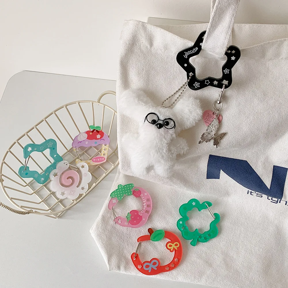 1pc Fashion Fruit Acrylic Climbing Clip Student Cute Keychain Accessory Girls Storage Hook Hollow Decoration Hanging Ornament