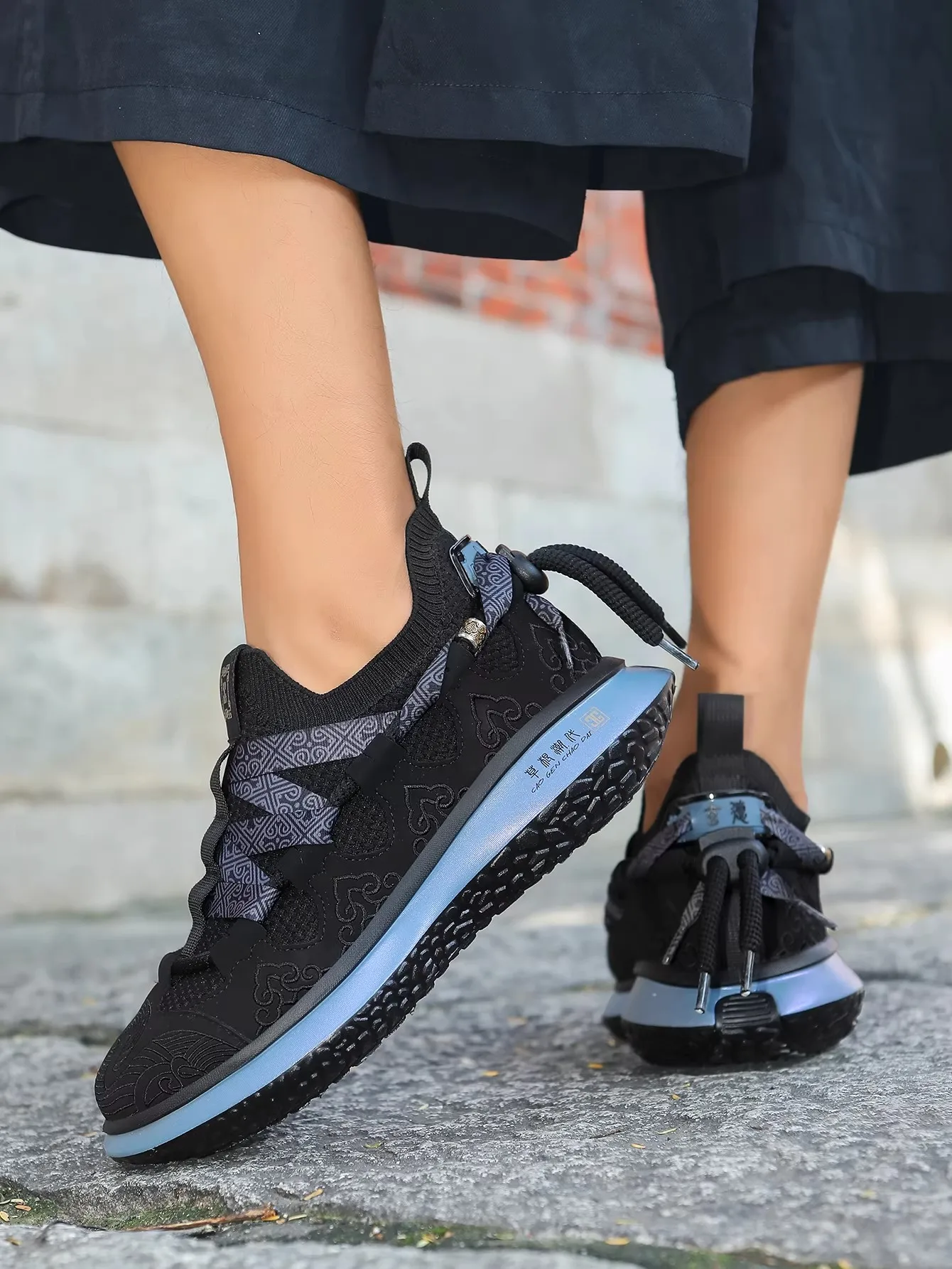 New 2025 Lightweight, Durable, Professional Anti-Slip High-Quality Walking Shoes & Hiking Boots Exceptional Performance