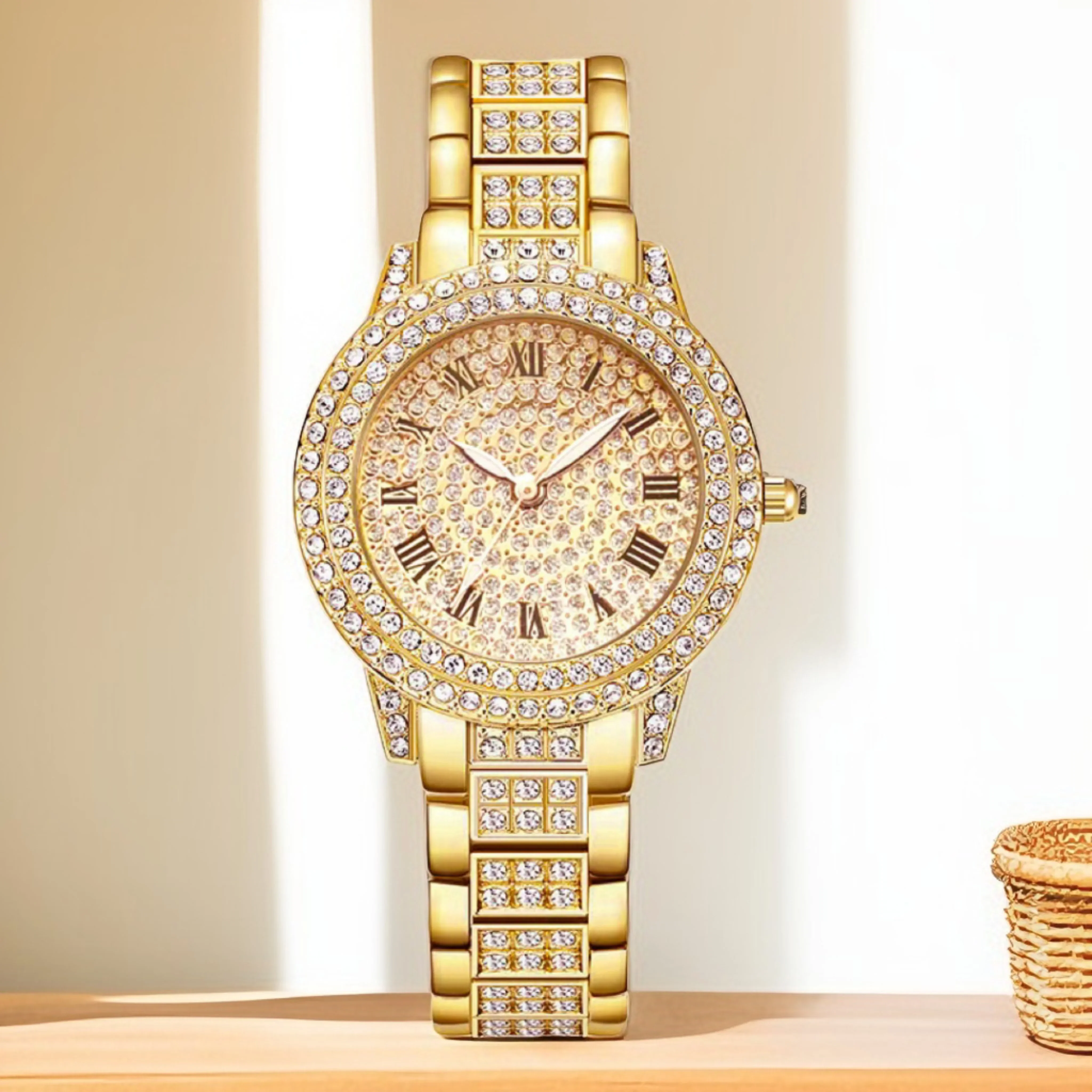 Hip Hop Quartz Watch Women Lady Iced Out Gold Watches Luxury Female Clock Fashion Quartz Watch for Women