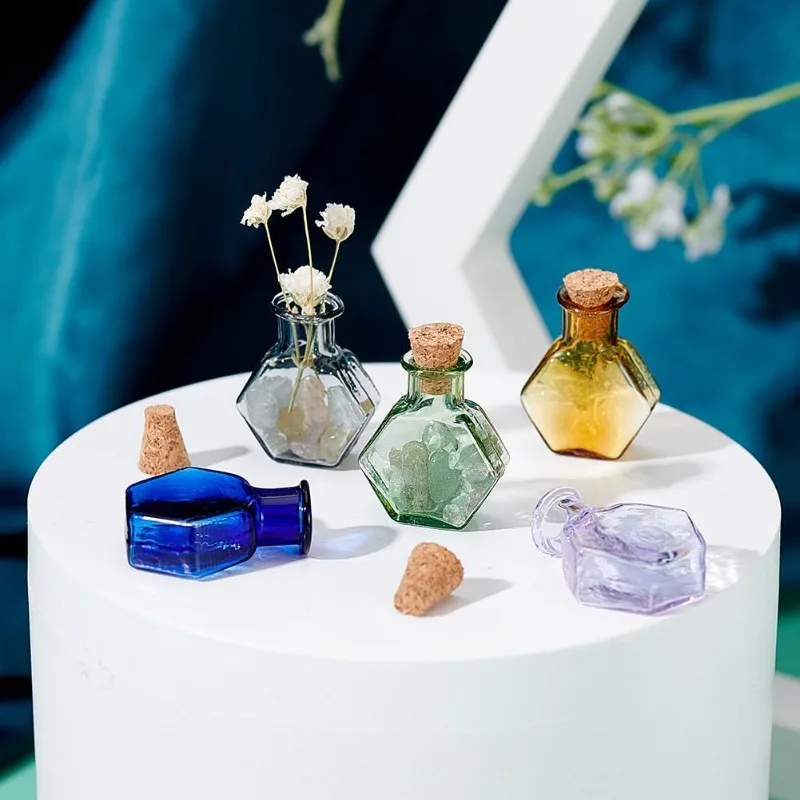 8pcs Mini Colored Glass Bottles Tiny Spell Jars Hexagon Potion Bottles Wishing Bottle Vials with Corks Drifting Bottle Glass