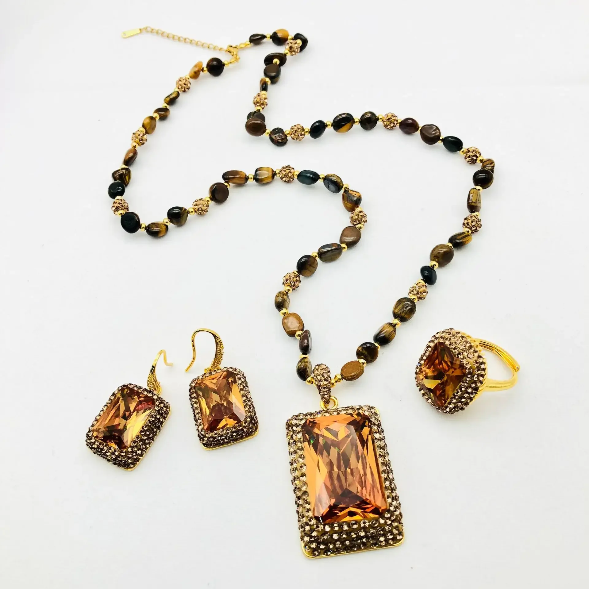 

Photochromic Stone Cubic Zirconia Pendant Necklace Ring Earrings Jewelry Tiger Eye Women Fashion Temperament Long Sweater Collar