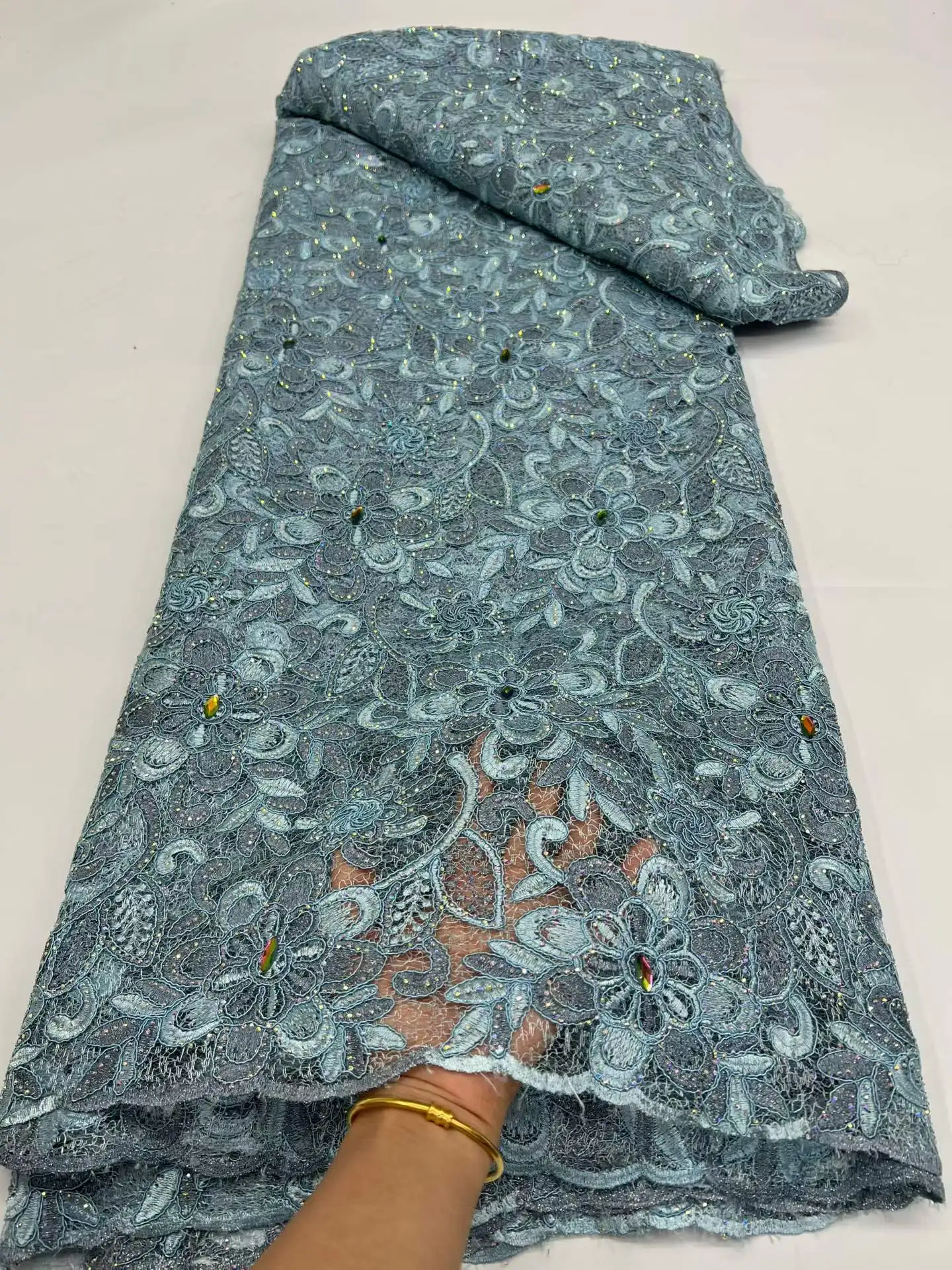 

Высококачественный нигерийский тюль 2026 года для выпускных платьев, кружевная ткань с вышивкой, сетчатая ткань с камнями, 5 ярдов