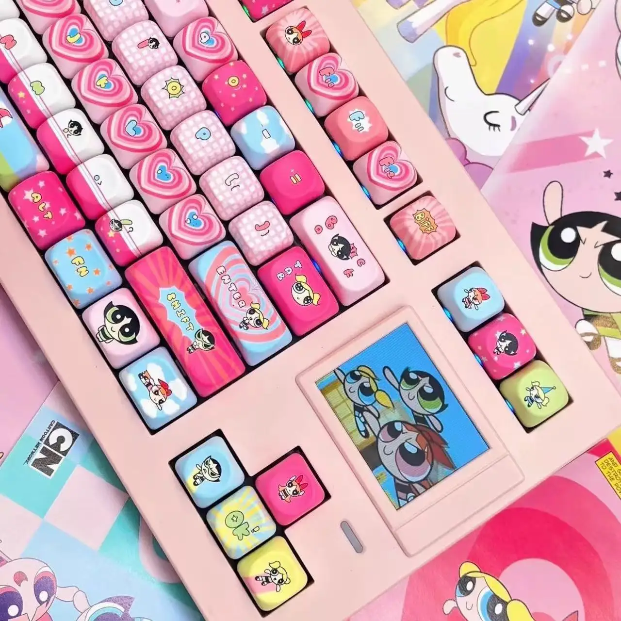 

The Powerpuff Girls Season Keycaps Custom PBT Cherry 136 Keys Cute Keycap Blossom Bubbles Cartoon Anime Point Key Cap for Gaming