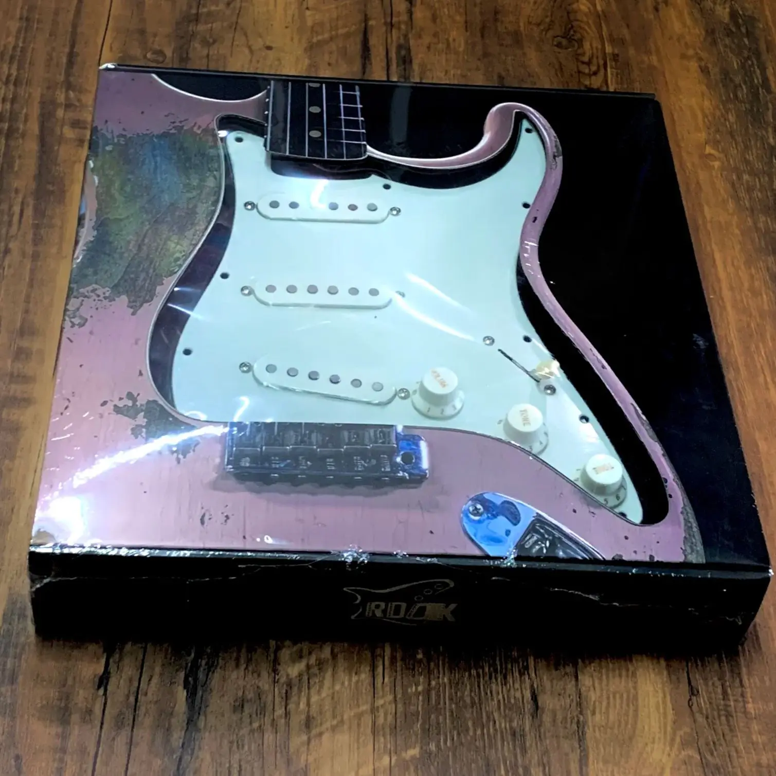 

Винтажный набор звукоснимателей 60S SSS с одной катушкой, предварительно смонтированная накладка в сборе для страт-гитары, классический тон, запасная часть