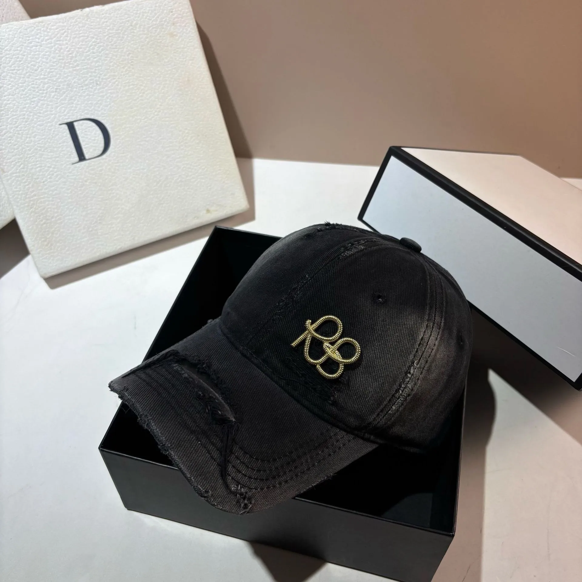 

Luxury Metal Logo RB Baseball Caps for Men Women Cotton Washed Hole Unisex-Teen Hip Hop Cap Snapback Visor Trucker Bone Dad Hat