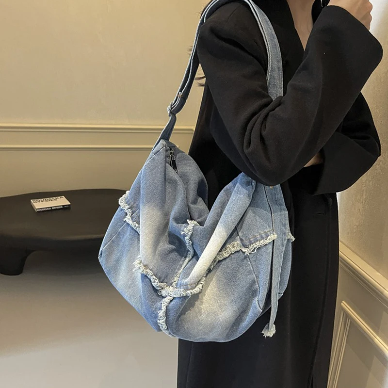 

Fashion Denim Women Crossbody Bag Large Capacity Canvas Shoulder Bags Casual Denim Messenger Bag for Women