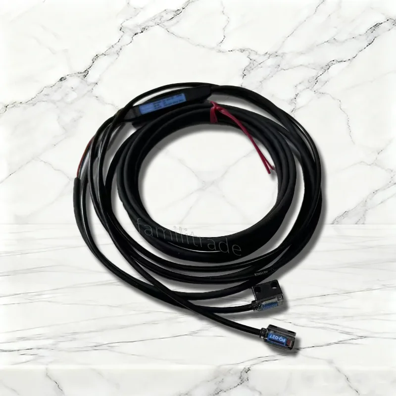 Sensor Fotoeléctrico KEYENCE PQ-02 Thrubeam NPN, Alcance de 300 mm, LED Infrarrojo, IP64, Respuesta de 1 ms # familitrade